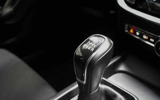 Volvo V60 cena 102900 przebieg: 40000, rok produkcji 2020 z Ostrów Lubelski małe 277
